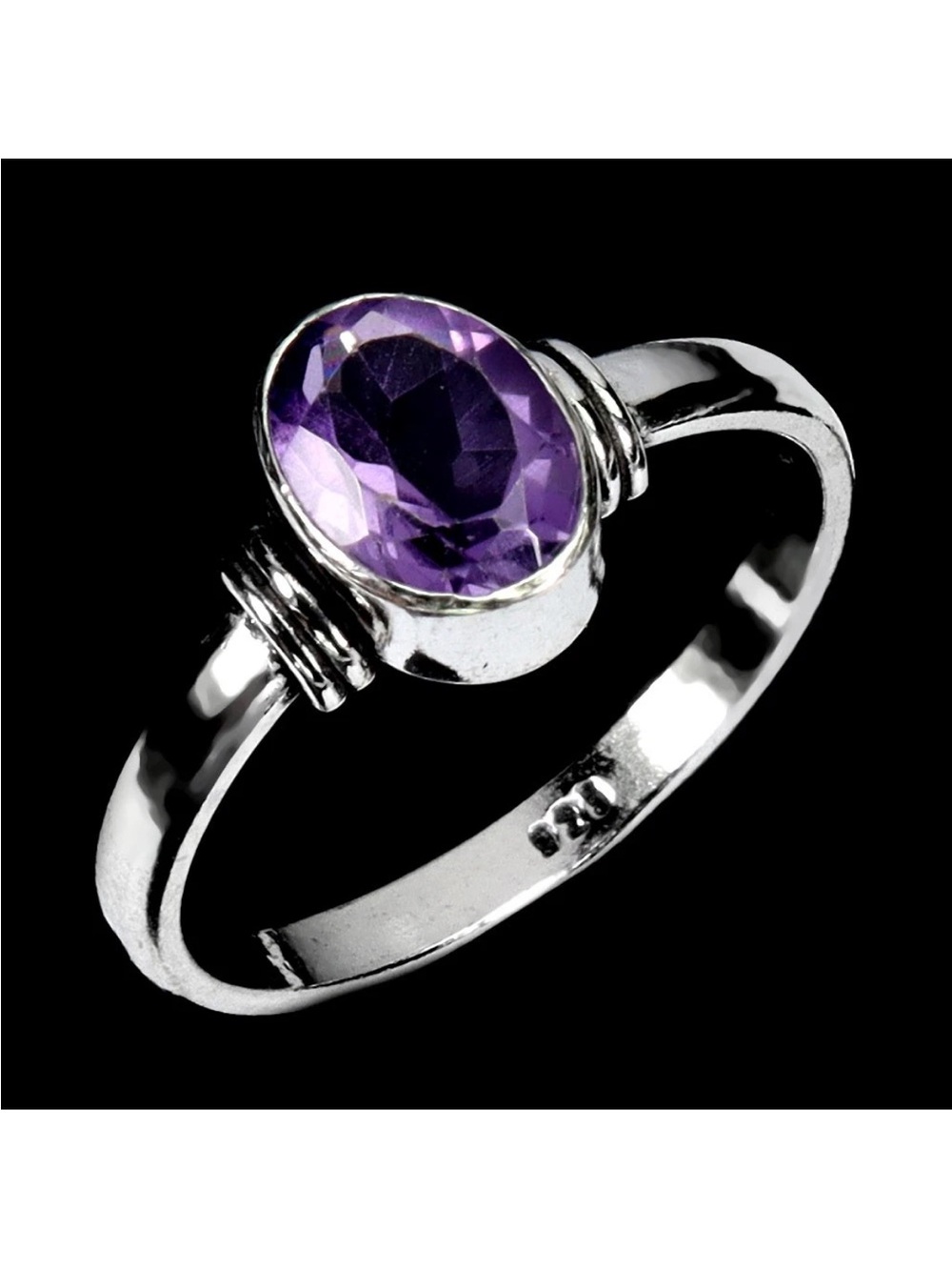 Stunning Natural Amethyst 8x6mm Oval Cut 925 Sterling Silver Ring Size 8